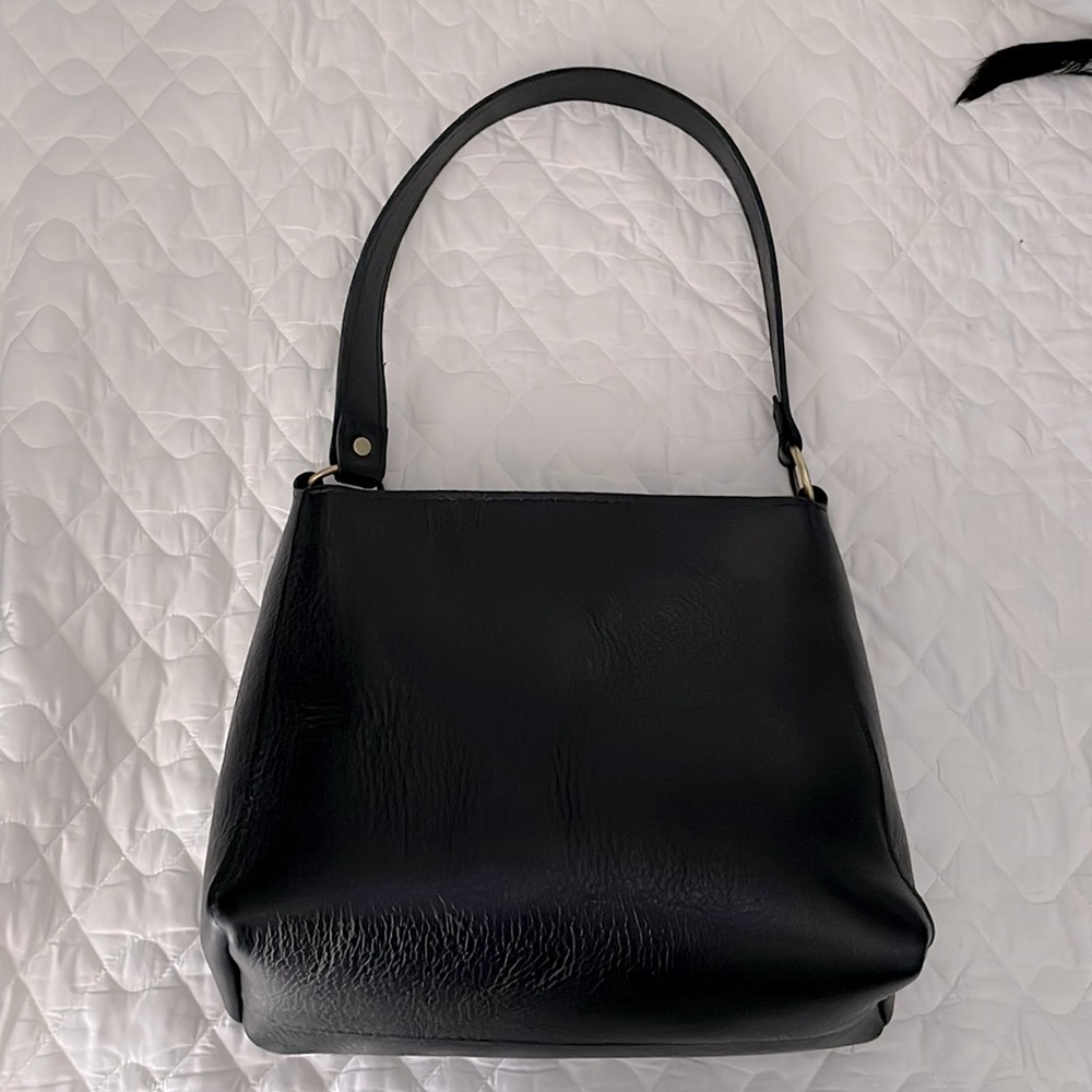 Portland Leather Goods Triangle Shoulder Bag Pebbled Black